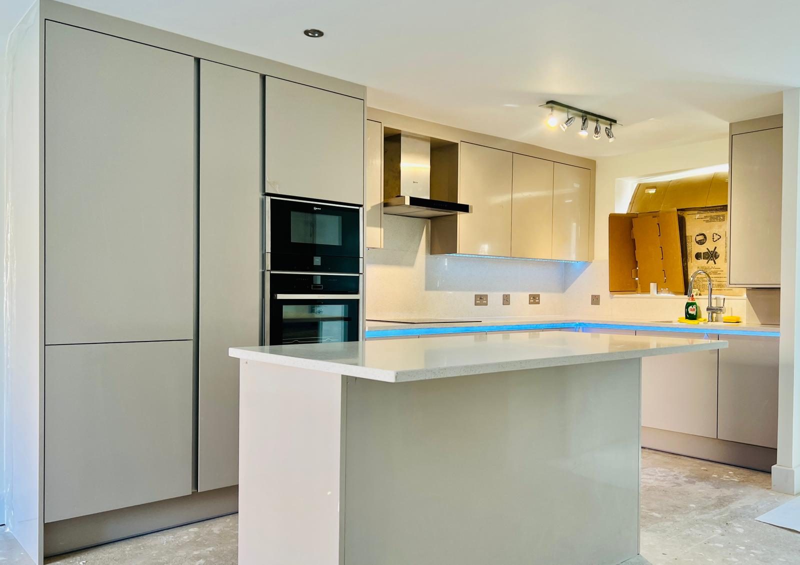 Fitted kitchen designed and installed by EGI Interiors in West London
