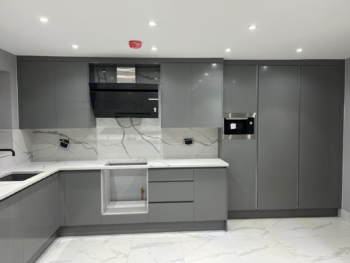 Egi Interiors - Modern Kitchen Design