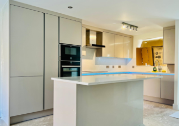 Egi Interiors - Modern Kitchen Design